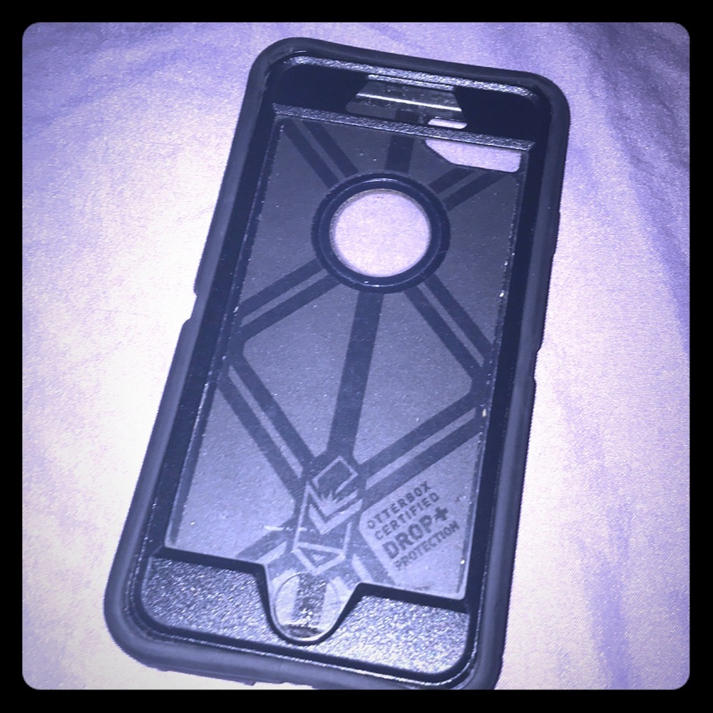 Otherbox cellphone cover worn for 1 month